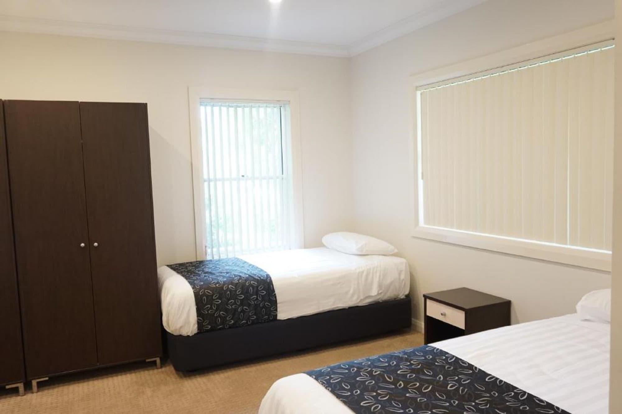 The Charles Hotell Wagga Wagga Eksteriør bilde